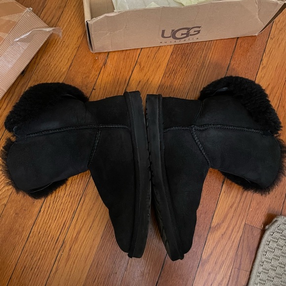 Ugg Australia Bailey boots (black) sz 7 - Picture 13 of 14